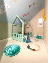 Kinderzimmer mit Hausbett 80x200